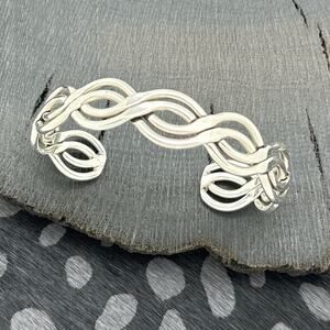 1990s MEXICO Sterling Silver 925 Flat Double Twist Cuff Bracelet 6.625"